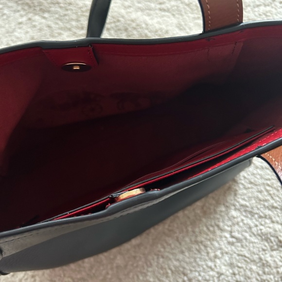 Coach shoulder bag - Picture 2 of 4